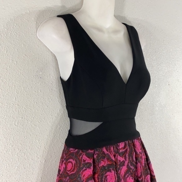 Xscape black floral jacquard cutout maxi gown - Picture 7 of 11